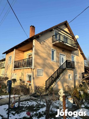 Eladó családi ház Vináron