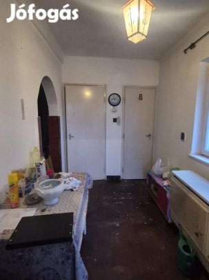 Eladó családi ház, Bátonyterenye