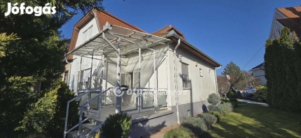 Eladó családi ház, Nagyerdőn  Debrecenben!