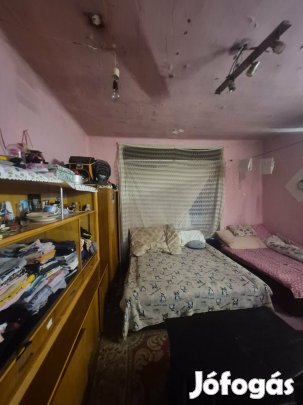 Eladó családi ház, Nemti