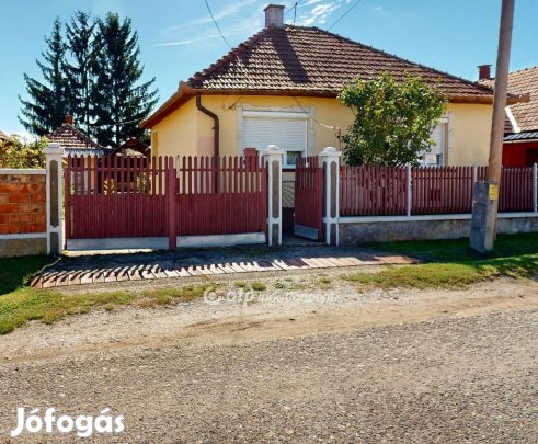 Eladó családi ház, Szendrő, FALUSI CSOK