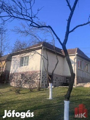 Eladó családi ház - Salgótarján