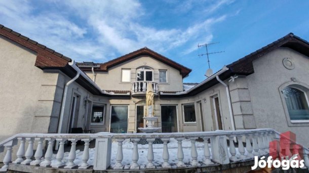 Eladó családi ház - Tahitótfalu