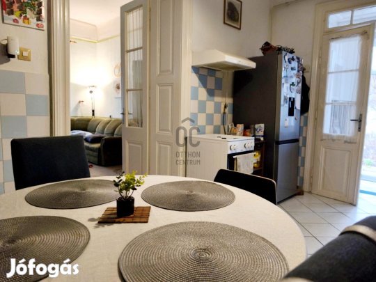 Eladó családi ház nagy telekkel Gara csendes utcájában