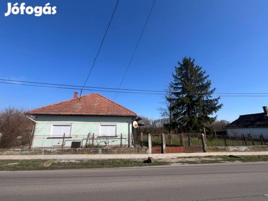 Eladó családiház Hejőpapi településen!
