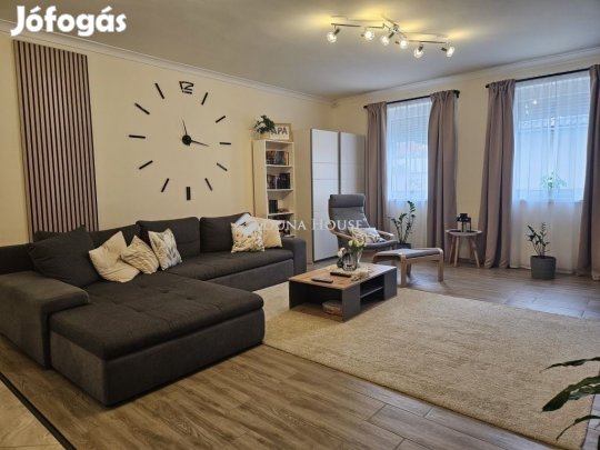 Eladó családiház Máriagyűd kedvelt részén