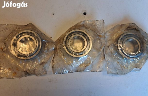 Eladó csapágy 30207
