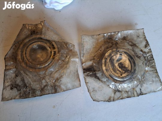 Eladó csapágy 30308