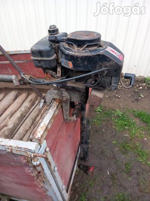 Eladó csónakmotor!