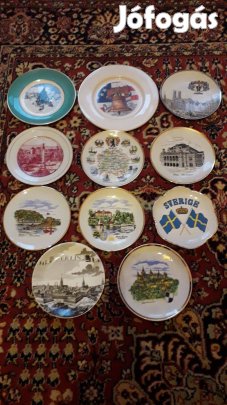 Eladó dísztányérok 12db Falidísz