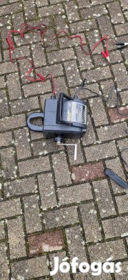 Eladó egy 12V-os, 900kg húzóerejű elektromos csörlő
