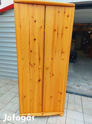 Eladó egy 2 ajtós , akasztós és polcos Claudia Fenyő Szekrény