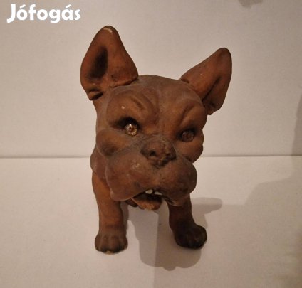 Eladó egy 70-es évekbeli retro bólogatós bulldog