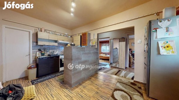 Eladó egy 91 m2-es családi ház Szikszó!