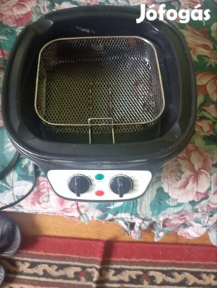 Eladó egy Hauser olajsütő..  Csak szeméjesen Komlóörtvélyes 