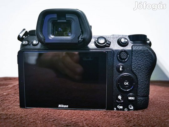 Eladó egy Nikon Z6 II MILC fényképező,