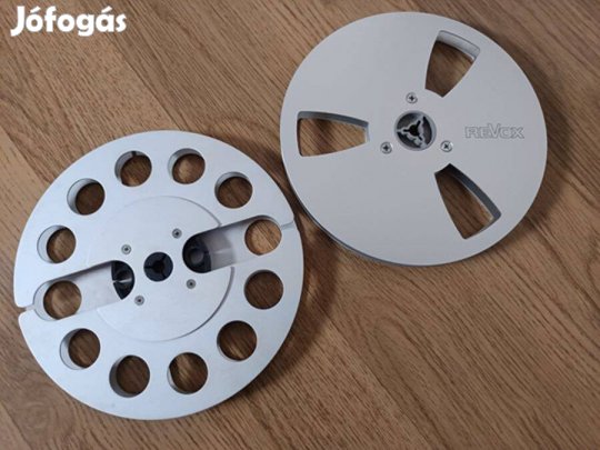 Eladó egy Revox és egy névtelen 18cm fém orsó hibátlan állapotban!