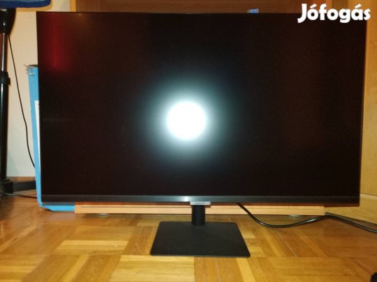 Eladó egy Samsung m5 okosmonitor. 