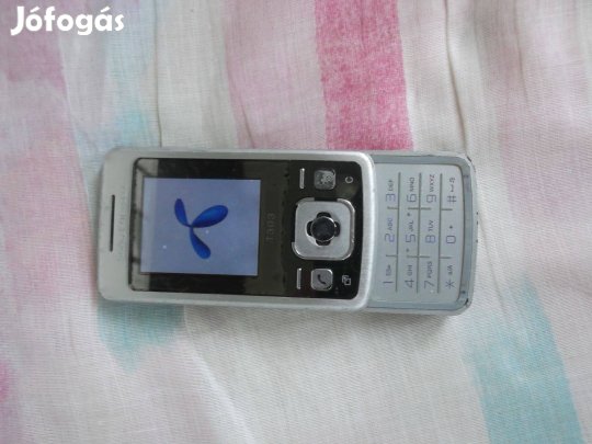 Eladó egy Sony Ericsson T- 303 típusú Yetteles mobiltelefon