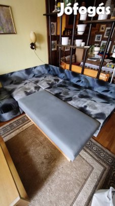 Eladó egy ággyá alakítható sarok ülőgarnitúra!