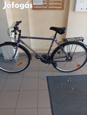 Elado egy állapotban levő férfi kerékpár Budapest 3 kerületben