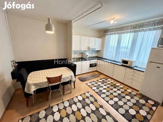 Eladó egy azonnal költözhető, 2 szoba +étkezős, erkélyes lakás