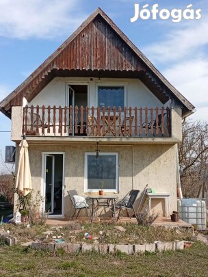 Eladó egy csepp nyugalom Egres dűlőben