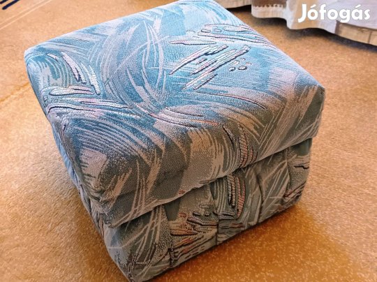 Eladó egy darab puff