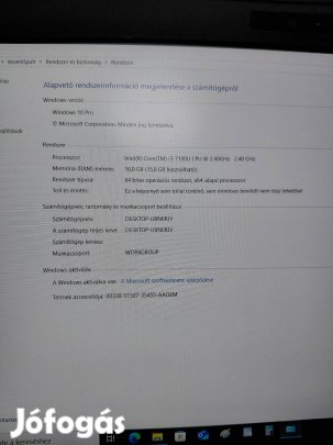 Eladó egy erős laptop 