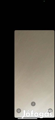 Eladó egy falra szerelhető polc