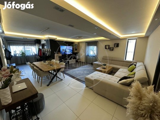 Eladó egy igazi gyöngyszem Gyula Törökzug szívében!