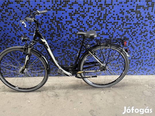 Eladó egy jó állapotú 28-as Női Mélyvázas Ktm kerékpár!