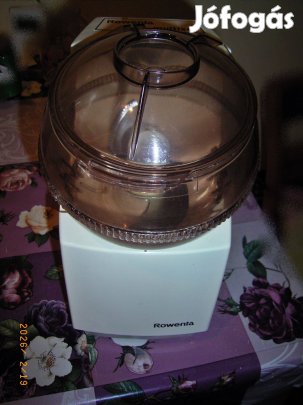 Eladó egy klasszikus Rowenta KA-70 konyhai multimixer
