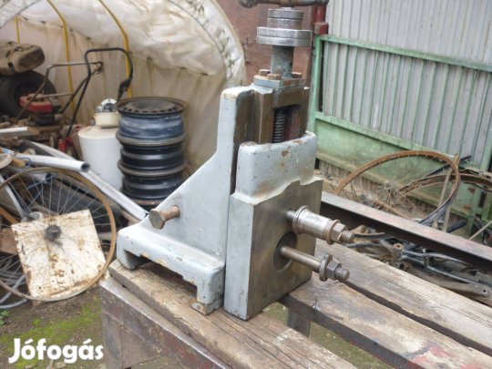 Eladó egy magassági szán