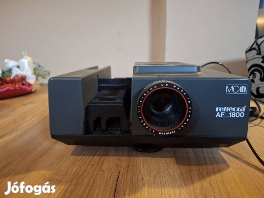 Eladó egy reflecta 1800 dia diavetitő eszköztár 