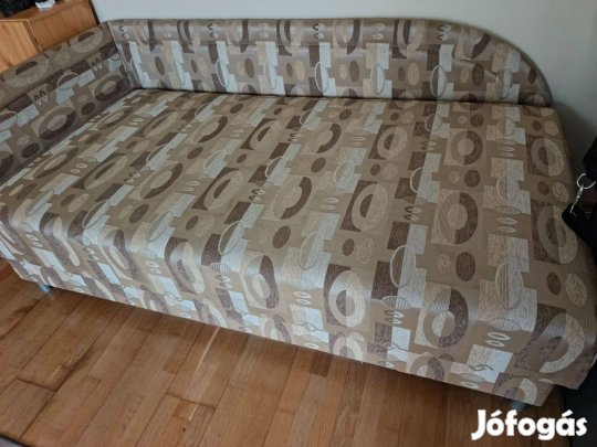 Eladó egy személyes ágy
