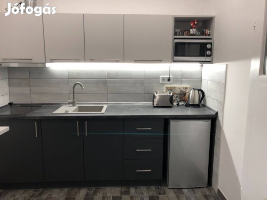 Eladó egy szobás apartman Szeged belvárosában!One-room apartment for s