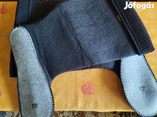 Eladó egy vadonat új 44 méretű Demar Predátor csizmabetét!