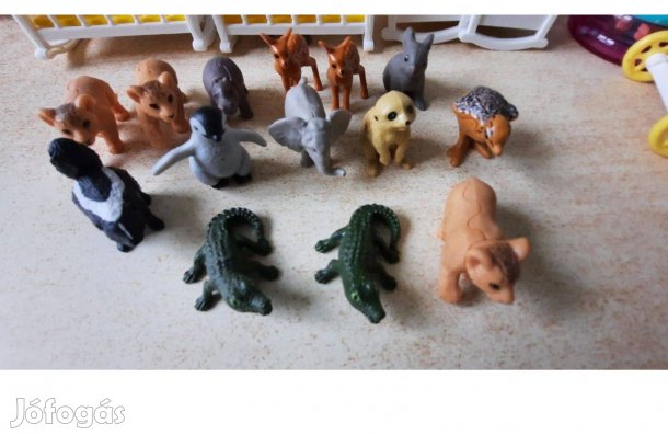 Eladó egyben 14 kinder tojás figura állatok