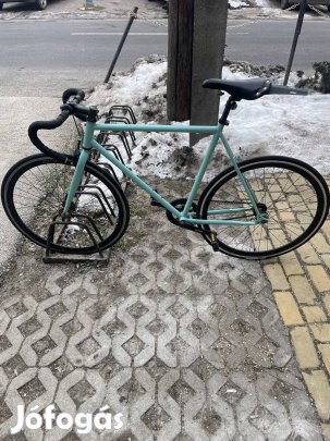 Eladó egyedi építésű fixi/single speed bicikli. 