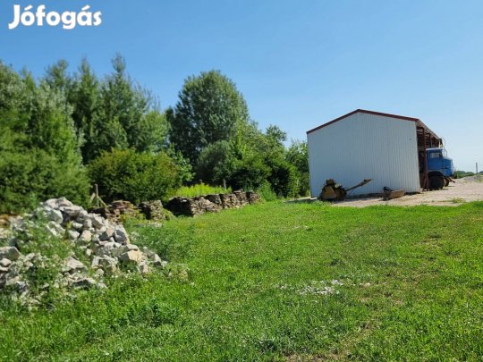 Eladó egyedülálló lehetőség!