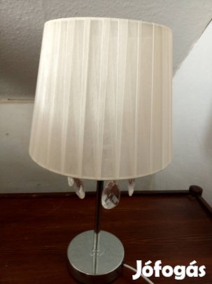 Eladó éjjeli lampa 