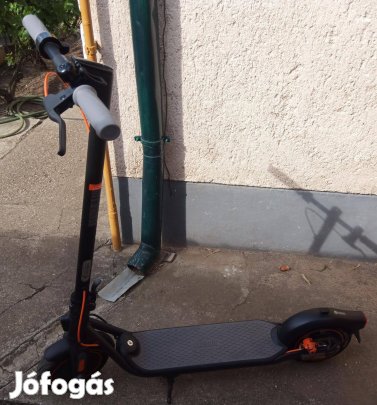 Eladó elektromos roller