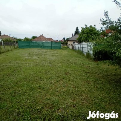 Eladó építési telek Balatonbogláron  nyugodt környezet, kiváló