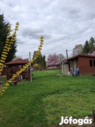 Eladó építési telek, Szolnok