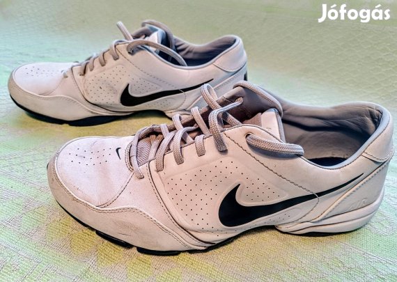 Eladó eredeti Nike cipők