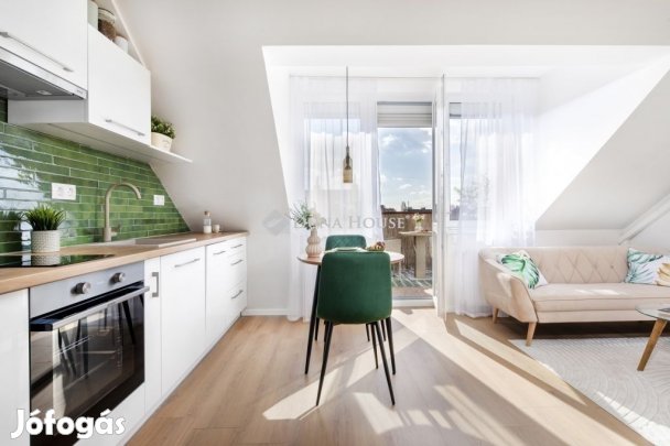 Eladó erkélyes, panorámás 2 szobás lakás, Budapest 14. ker.