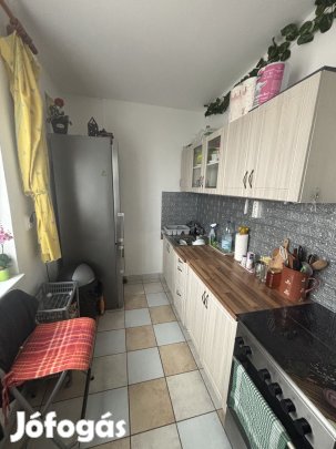 Eladó erkélyes lakás Tatabánya egyik legkedveltebb részén!