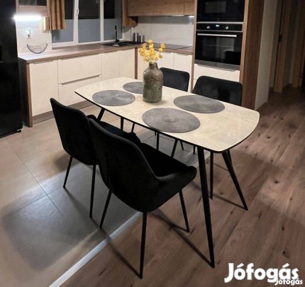 Eladó étkező asztal - Kiváló Állapotban!