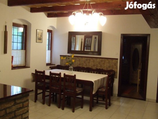 Eladó étkező asztal, lóca, székek